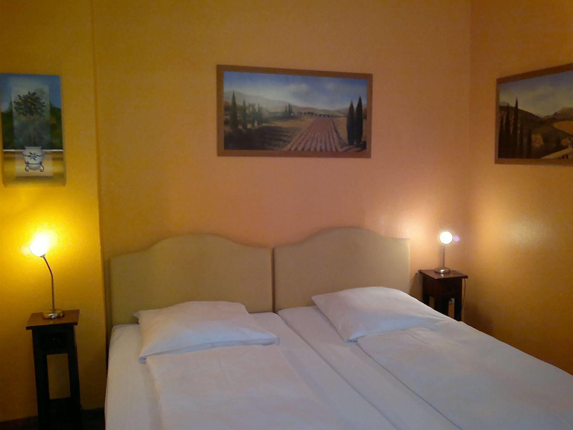 Hotel Galleria Munich Extérieur photo